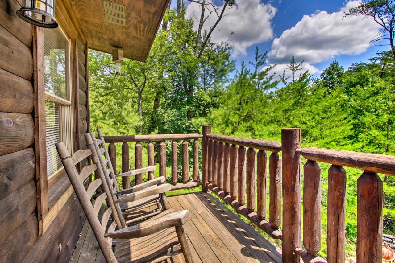 Cabin With Hot Tub And Deck About 12 Mi To Pigeon Forge! 세비어빌 외부 사진