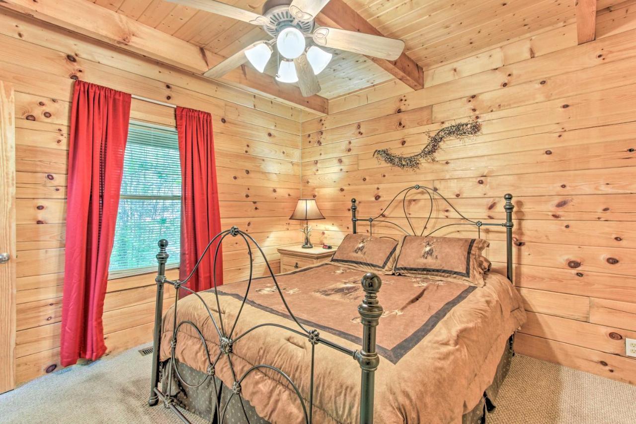 Cabin With Hot Tub And Deck About 12 Mi To Pigeon Forge! 세비어빌 외부 사진